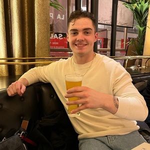 Meet your Posher, Aidan